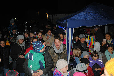 Großes Laternenfest in der KITA Waldräuber Großes Laternenfest in der KITA Waldräuber-1