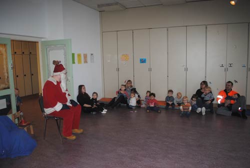 Kinderweihnachtsfeier in der KITA Waldräuber Kinderweihnachtsfeier in der KITA Waldräuber -6